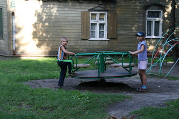 リエパーヤ（３）